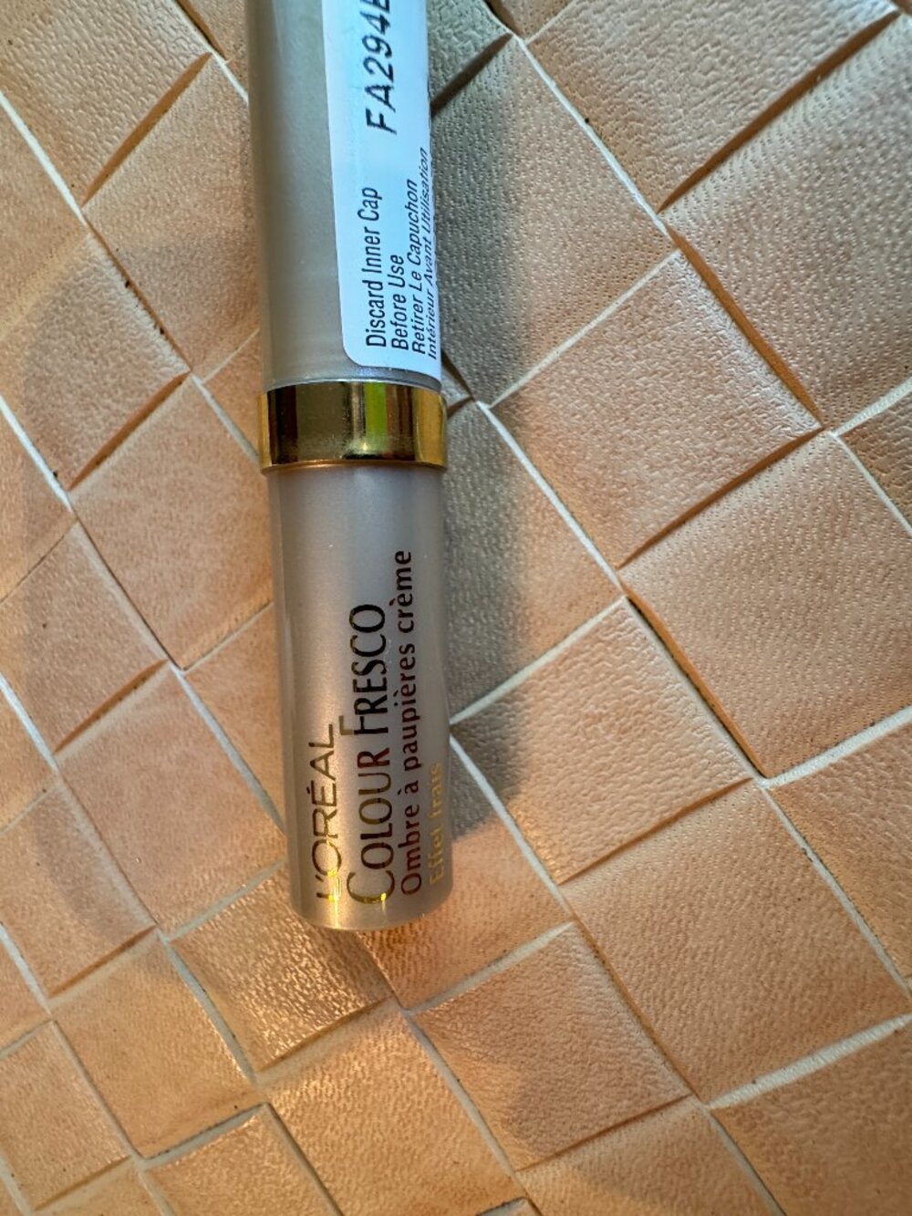 L'oreal Colour Fresco Refreshing Creme Eye Shadow Iced Coffee